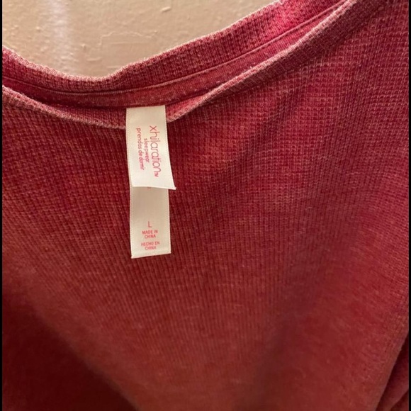 Rust Colored Bell Sleeve Top - Picture 4 of 4